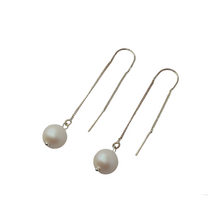 Load image into Gallery viewer, Long earrings with Swarovski pearls
