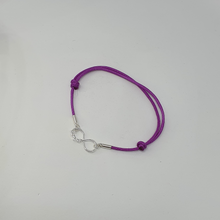 Load image into Gallery viewer, Guita Infinity bracelet. Purple
