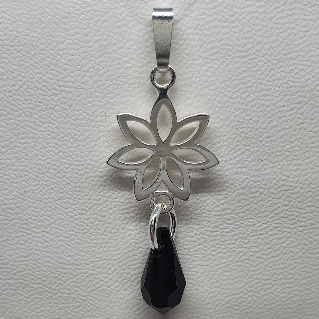 Silver flower pendant with Swarovski crystal