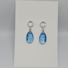 Load image into Gallery viewer, Earring Crystal tear
