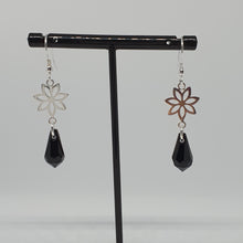 Load image into Gallery viewer, Silver earrings with Swarovski crystals
