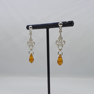 Chandelier earrings with Swarovski crystals